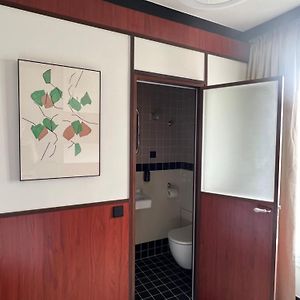 Habitación Estándar con Cama Queen
